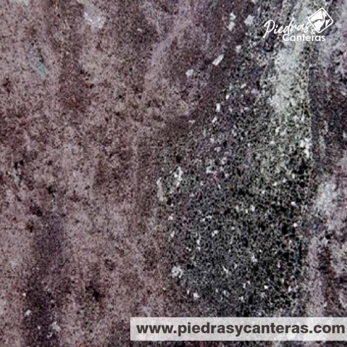 Cantera Uva es una cantera natural color magenta con vetas negras y grises