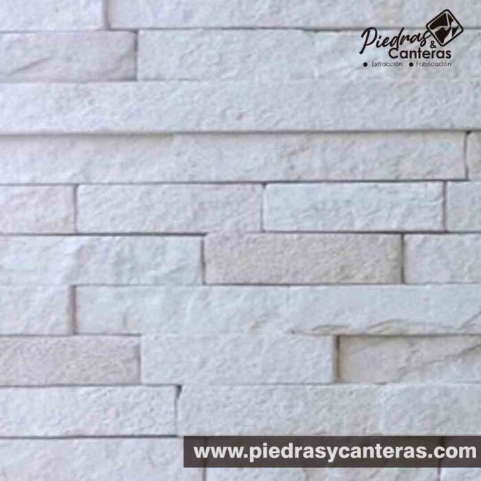 La Cintilla Blanco Galarza 3cm x LL es una cintilla de piedra natural ideal para interiores y exteriores, es una piedra de poca resistencia, tiene tono en color blancos y beige.