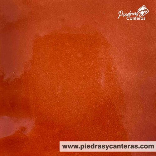 Talavera Terracota Deslavado esta fabricada en base de barro rojo con esmalte brillante en la parte superior