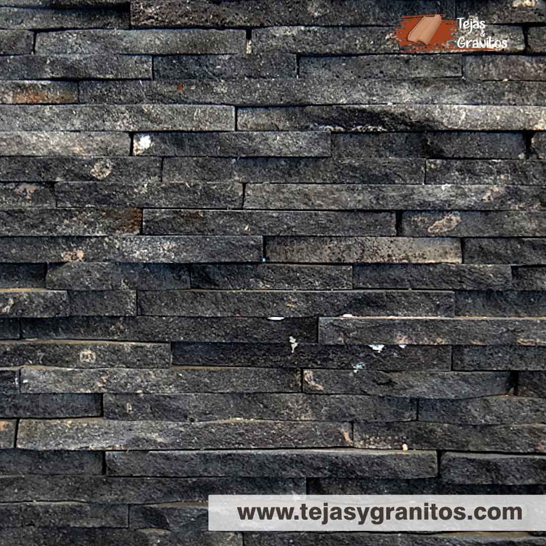 Cintilla Recinto Negro 3 cm  es una cintilla de piedra natural ideal para interiores y exteriores, es una piedra de alta resistencia, tiene tonalidades en negro.